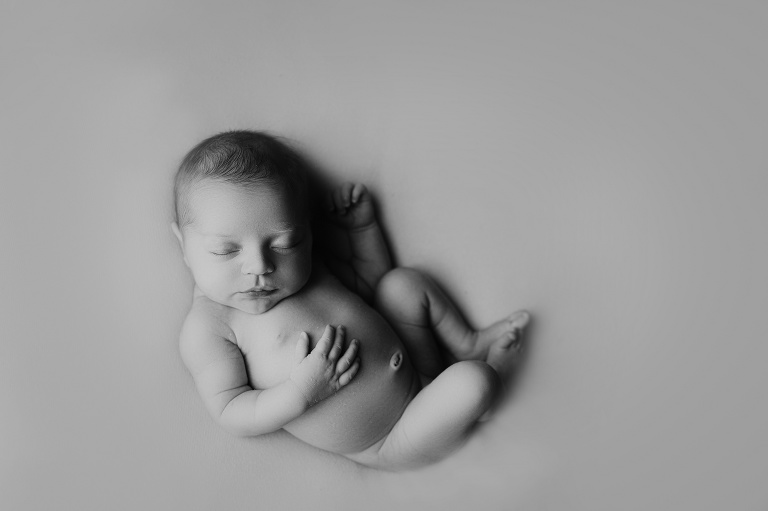 Newborn Photographer in Cypress TX